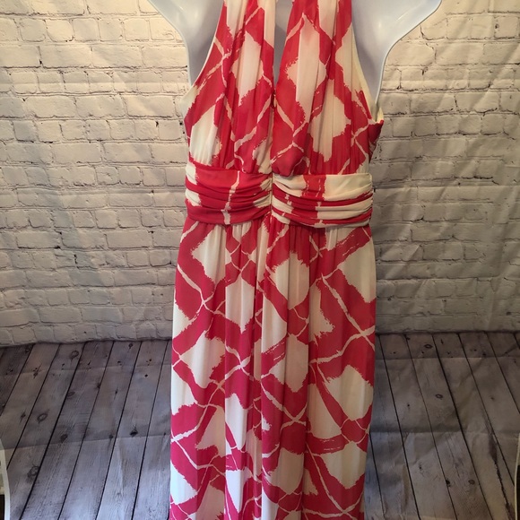 Spring dress (pink and white) - Picture 3 of 4